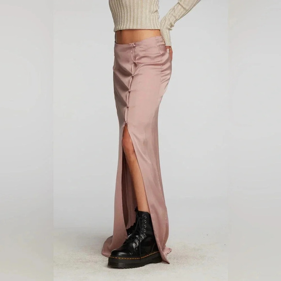 SOLD….CHASER STRETCH SILKY WOVEN MAXI SKIRT BUTTON FRONT SMALL NEW WITH TAGS - Picture 2 of 8